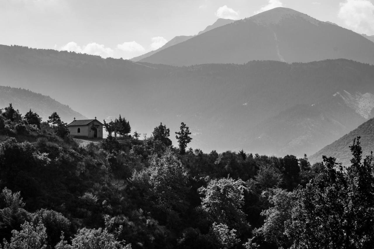 Orias Guesthouse & Farm Kalavryta Exterior photo